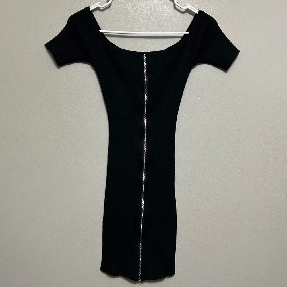 Y2k Mini Dress M Black Ribbed Bodycon Full Front Zip Short Sleeve Off Shoulder